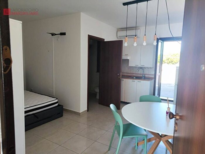 Appartamento monolocale in affitto in Stazione, Lecce