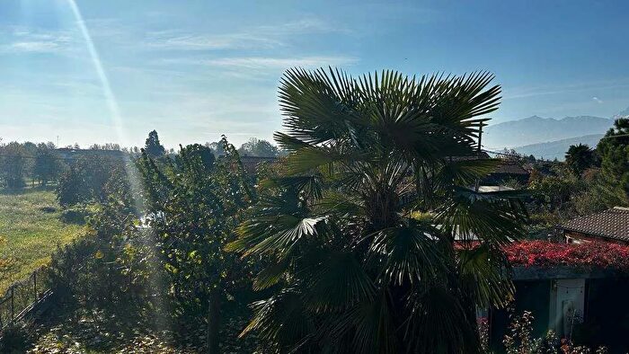 Appartamento con 6 locali in vendita in Via Sabotino, Pinerolo