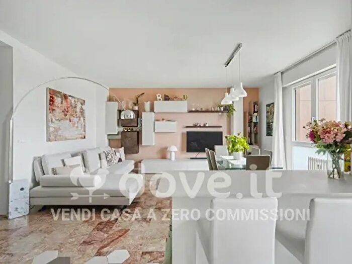 Appartamento trilocale in vendita in Padova