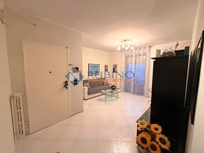 Appartamento trilocale in vendita in Via Abruzzi, Modugno