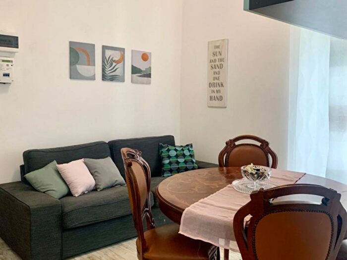 Appartamento trilocale in affitto in Via dei Bedinotti, San Martino, Genova