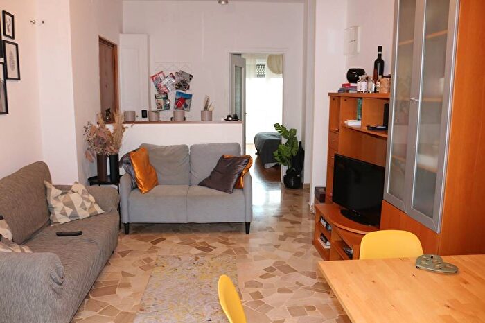 Appartamento bilocale in affitto in Via Pompeo Cambiasi, Casoretto, Milano