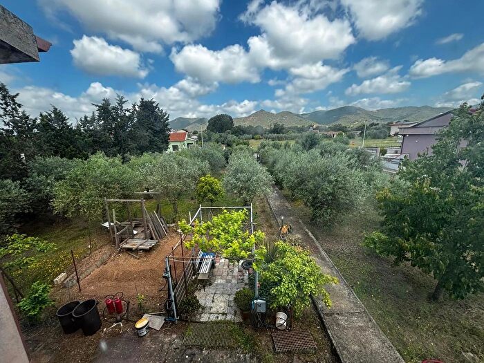 Appartamento quadrilocale in vendita in Frazione Is Cherchis Snc, Narcao