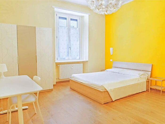 Appartamento monolocale in affitto in Via San Secondo, Torino