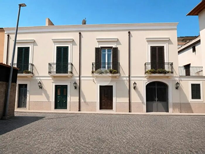 Casa con 5 locali in vendita in Cortile Borrelli, San Giorgio A Cremano