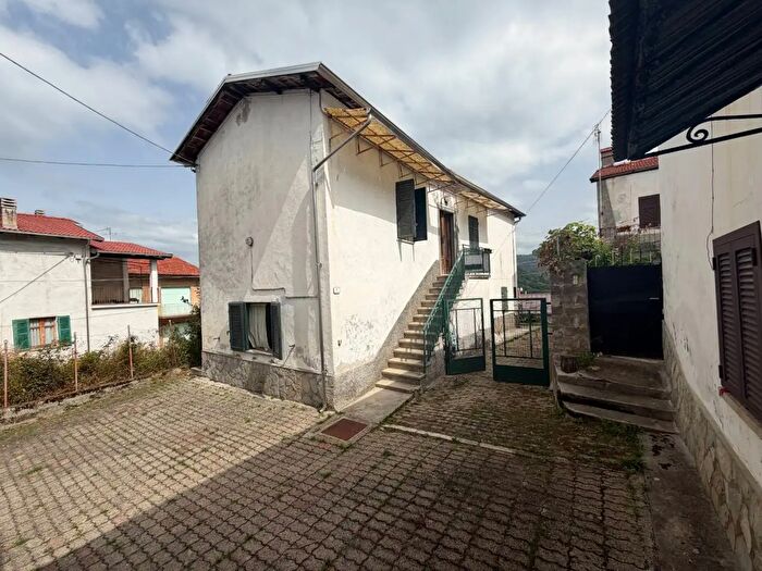 Casa con 5 locali in vendita in Via delle Ortensie, Montaldo Di Mondovi'