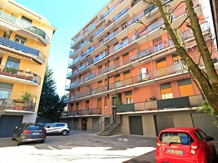 Appartamento quadrilocale in vendita in Via Banfi, Vimercate