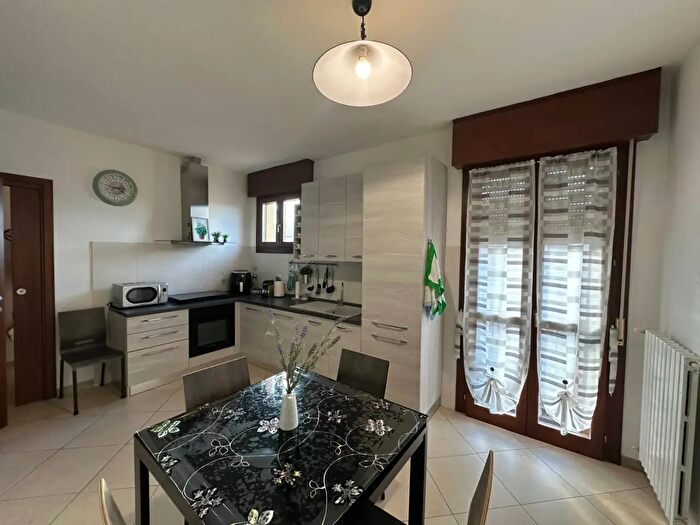 Appartamento quadrilocale in vendita in Mirandola