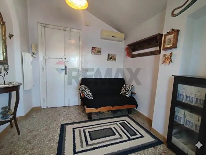 Appartamento bilocale in vendita in Via delle Rondini, Roma