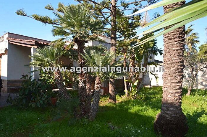 Casa trilocale in vendita in Via Giovanni Falcone, Mazara Del Vallo