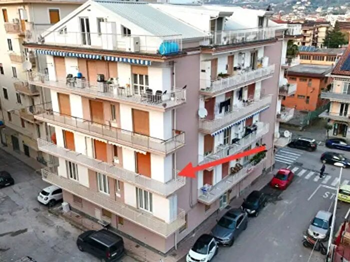 Appartamento quadrilocale in vendita in Via Pietro Mascagni, Agropoli