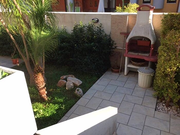 Appartamento con 5 locali in affitto in Via Materdomini, Casale Materdomini, Brindisi