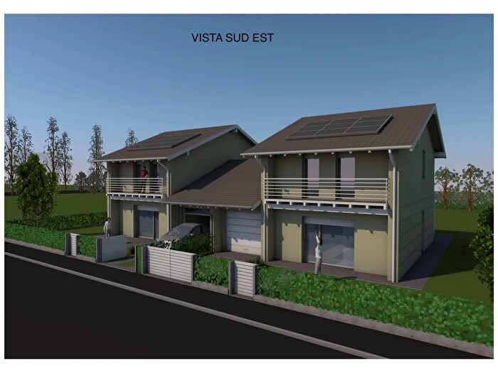 Casa con 5 locali in vendita in Piacenza