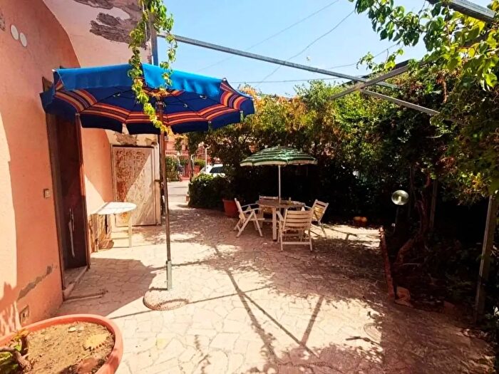 Appartamento trilocale in vendita in Villaggio Rosa, Santa Maria Del Cedro