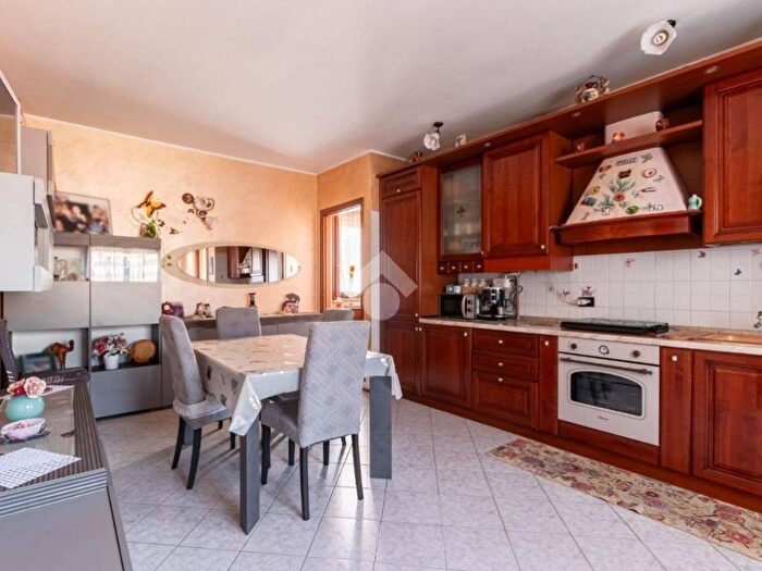 Appartamento bilocale in vendita in Via Giacomo Matteotti, BovisioMasciago