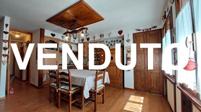 Appartamento quadrilocale in vendita in Via Olivo Sala, Borca Di Cadore