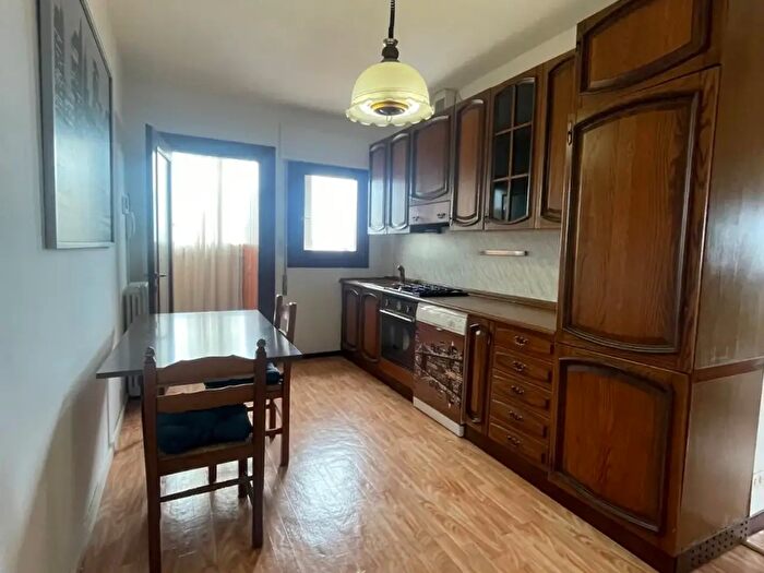 Appartamento trilocale in vendita in Viale Stazione, Montegrotto Terme