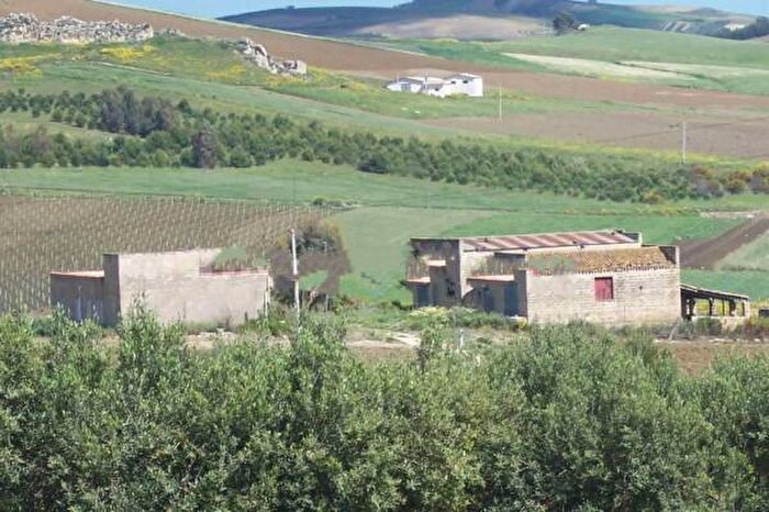 Casa monolocale in vendita in Strada Comunale Serro Snc, Trapani
