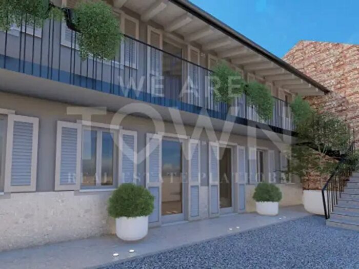 Appartamento trilocale in vendita in Via Cristoforo Colombo, Seriate