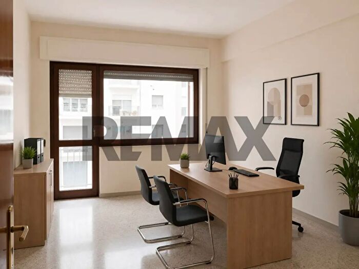 Appartamento con 6 locali in vendita in Corso Garibaldi, Benevento