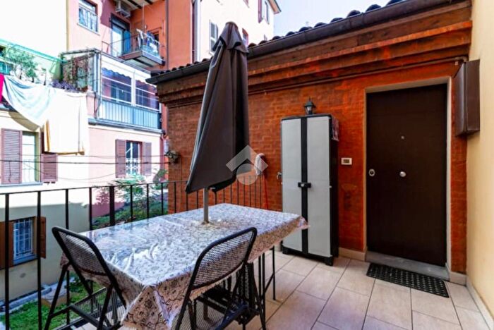 Appartamento quadrilocale in affitto in Via Irnerio, Bologna