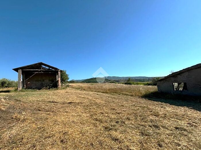 Casa con 7 locali in vendita in Via Acqua Felice, Montecompatri
