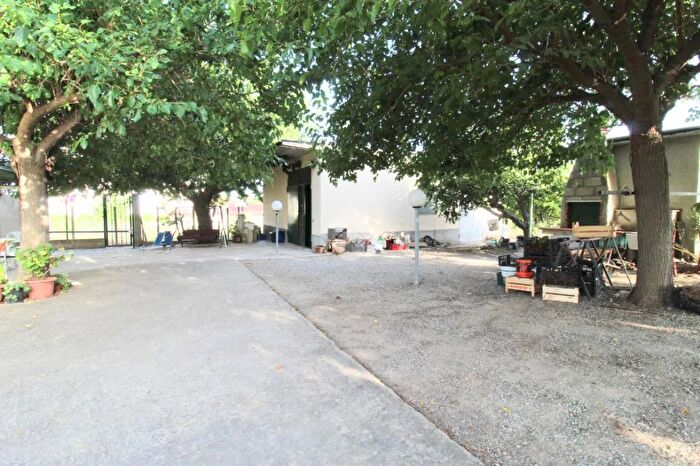 Casa quadrilocale in vendita in Via Dionisio, Isola Di Capo Rizzuto