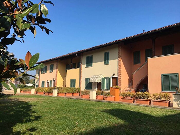 Appartamento con 5 locali in affitto in Via della Fornace, Semicentro, Chieri