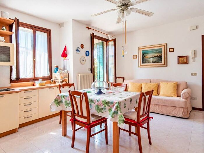 Appartamento trilocale in affitto in Bastia, Rovolon