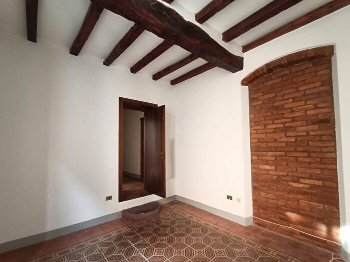 Appartamento quadrilocale in affitto in Piazza Gerolamo Vida, Centro, Cremona