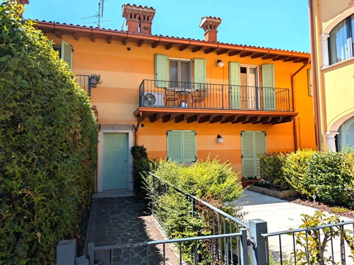 Appartamento trilocale in vendita in Piazza Giuseppe Zanardelli, Calvagese Della Riviera