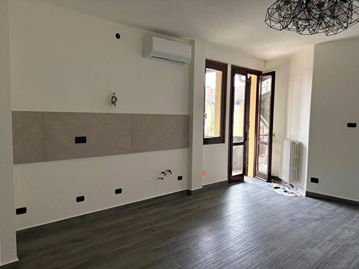 Appartamento bilocale in affitto in Via Giuseppe Garibaldi, Casorate Primo