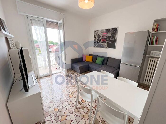 Appartamento trilocale in affitto in Via Giuseppe Mazzini, Centro Garibaldi, Casalecchio di Reno
