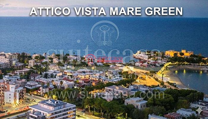 Appartamento quadrilocale in vendita in Via Malcangi, Trani