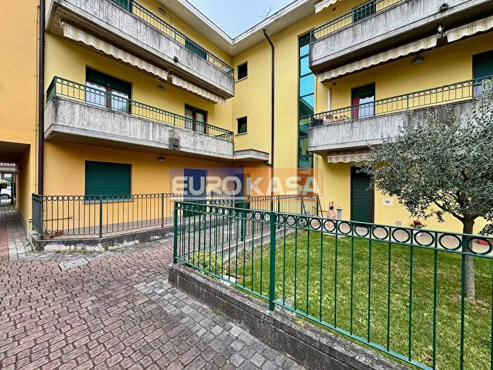 Appartamento monolocale in vendita in Via Capitano Sora, Dalmine