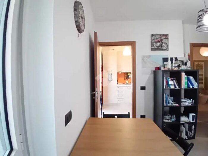 Appartamento monolocale in affitto in Via Enrico Cosenz, Milano