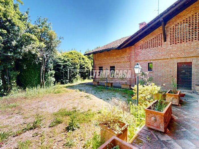 Casa con 18 locali in vendita in Via Villa Lovera, Pino Torinese