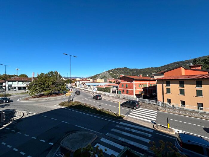 Appartamento quadrilocale in vendita in Via Foro Boario, Brescia