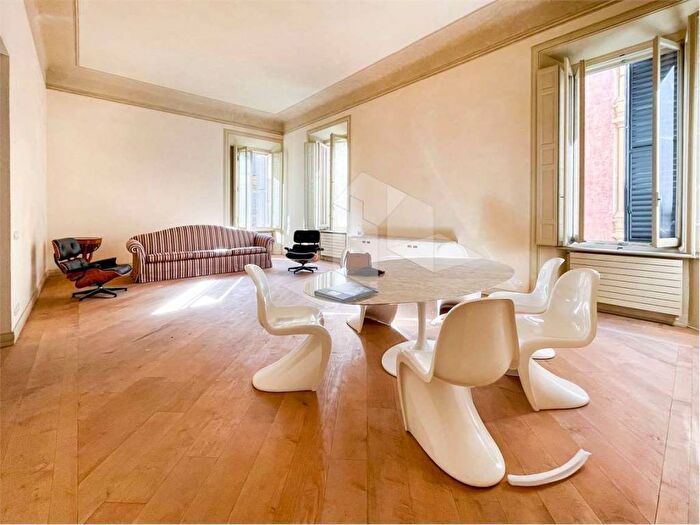 Appartamento bilocale in affitto in Centro Storico, Reggio Emilia