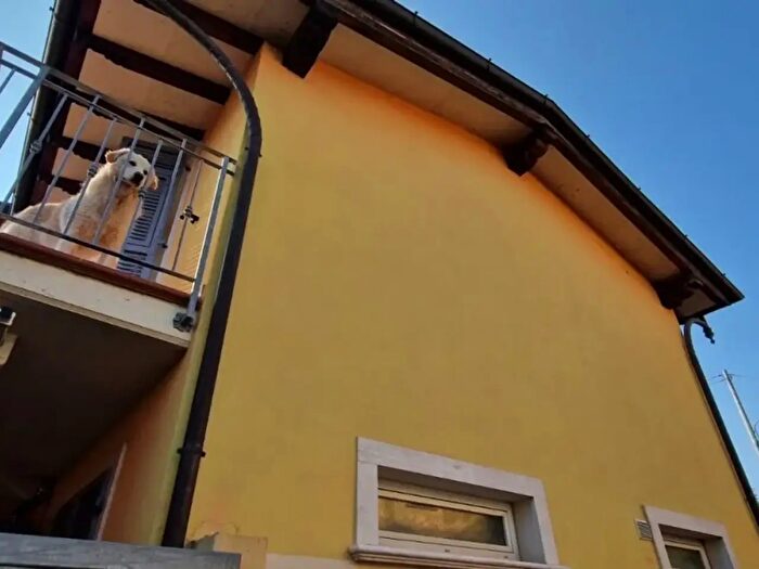 Appartamento con 5 locali in vendita in Massa