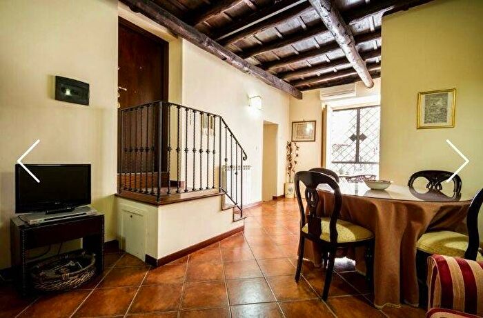 Appartamento bilocale in affitto in Via dell'Università, Cassaro, Palermo