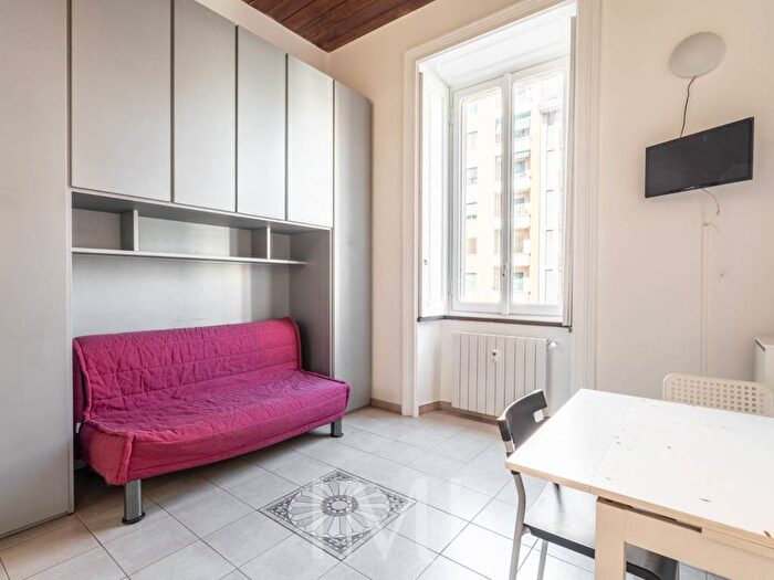 Appartamento monolocale in affitto in Via Pavia, Ascanio Sforza, Milano