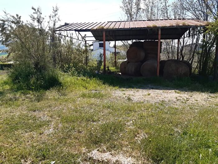 Casa con 6 locali in vendita in Contrada Reille, Atri