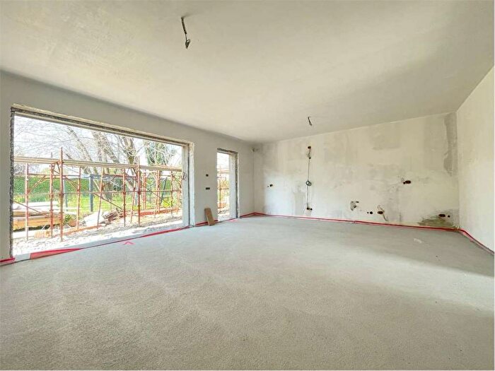 Casa quadrilocale in affitto in via giacomo leopardi, Centro, Limido Comasco