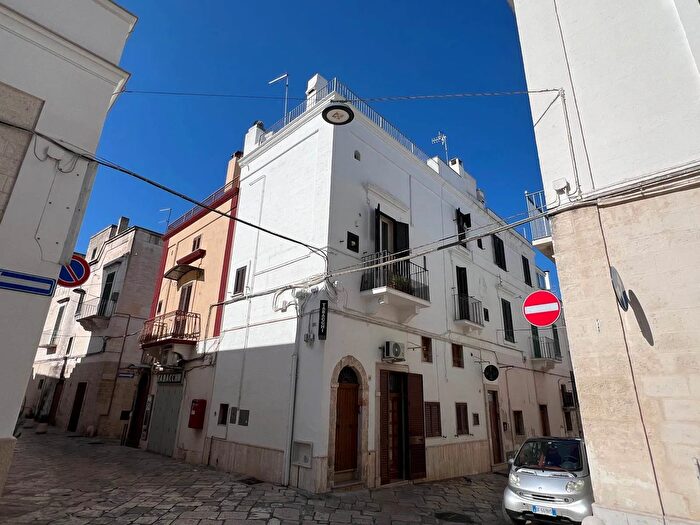 Casa quadrilocale in vendita in Via Galatola Fasano Brindisi, Fasano