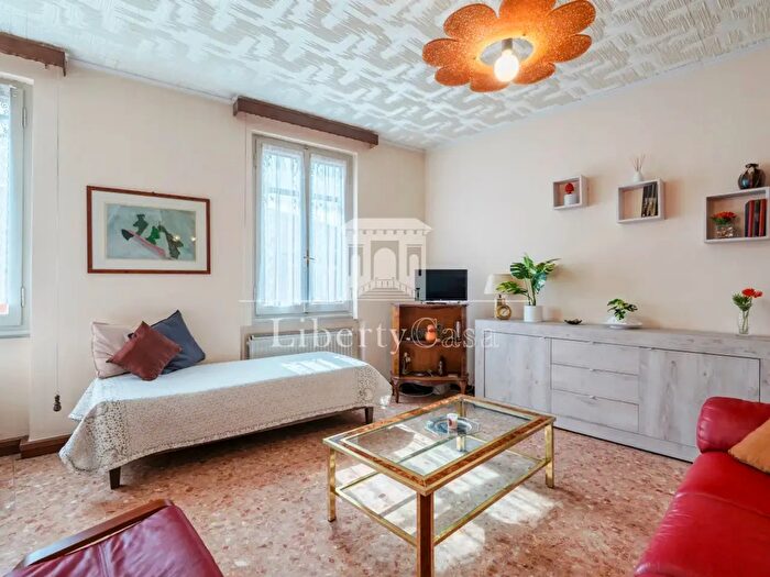 Appartamento bilocale in vendita in Via Gasparo da Salò, Salo