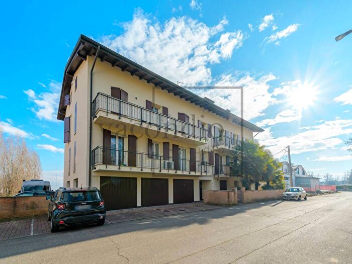 Appartamento trilocale in affitto in Via Pietro Nenni, Centro, San Prospero