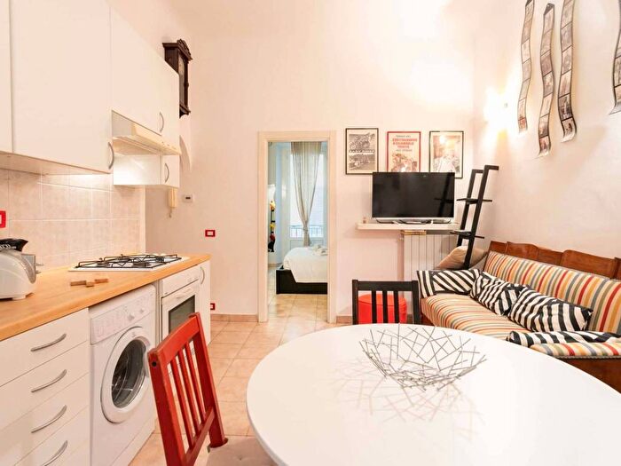 Appartamento bilocale in affitto in Via Lecco, Porta Venezia, Milano