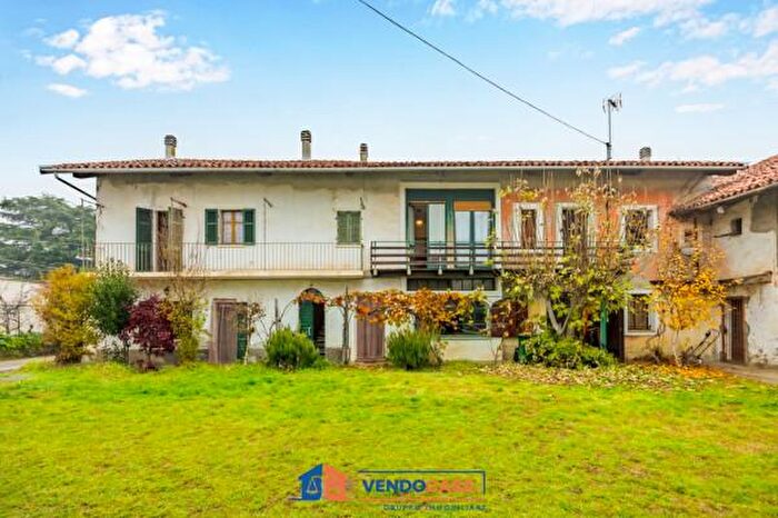 Casa con 6 locali in vendita in Località Mellea b, Fossano