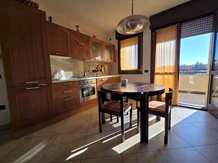 Appartamento quadrilocale in vendita in Via Goito, Imola